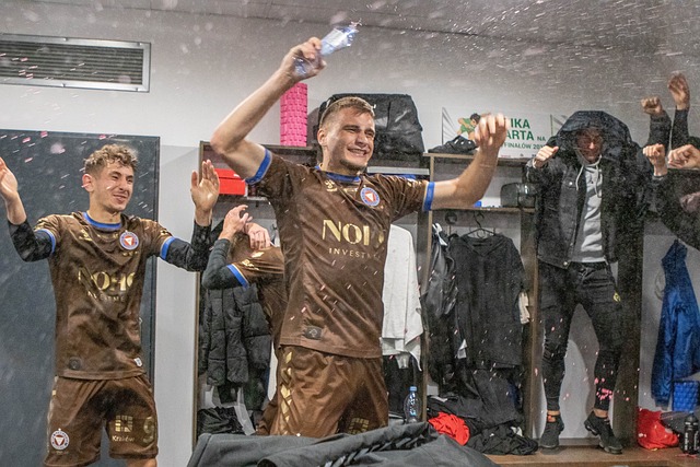 以这一隧道 以这一隧道